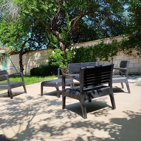 Apartment Con Jardin Puy Du Fou A 10 Min ,no Fiestas!! *