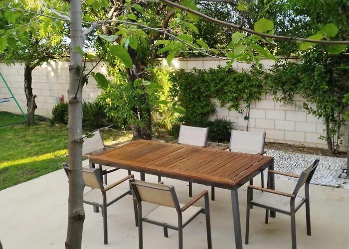 Daire Con Jardin Puy Du Fou A 10 Min ,no Fiestas!! Toledo